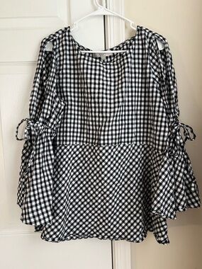 Ann Taylor Loft Black & White Gingham Long Tie Sleeves Top Large